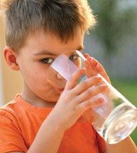 儿童饮用水